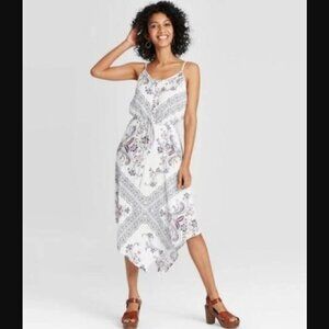 KNOX ROSE White Bandana Print Handkerchief Dress